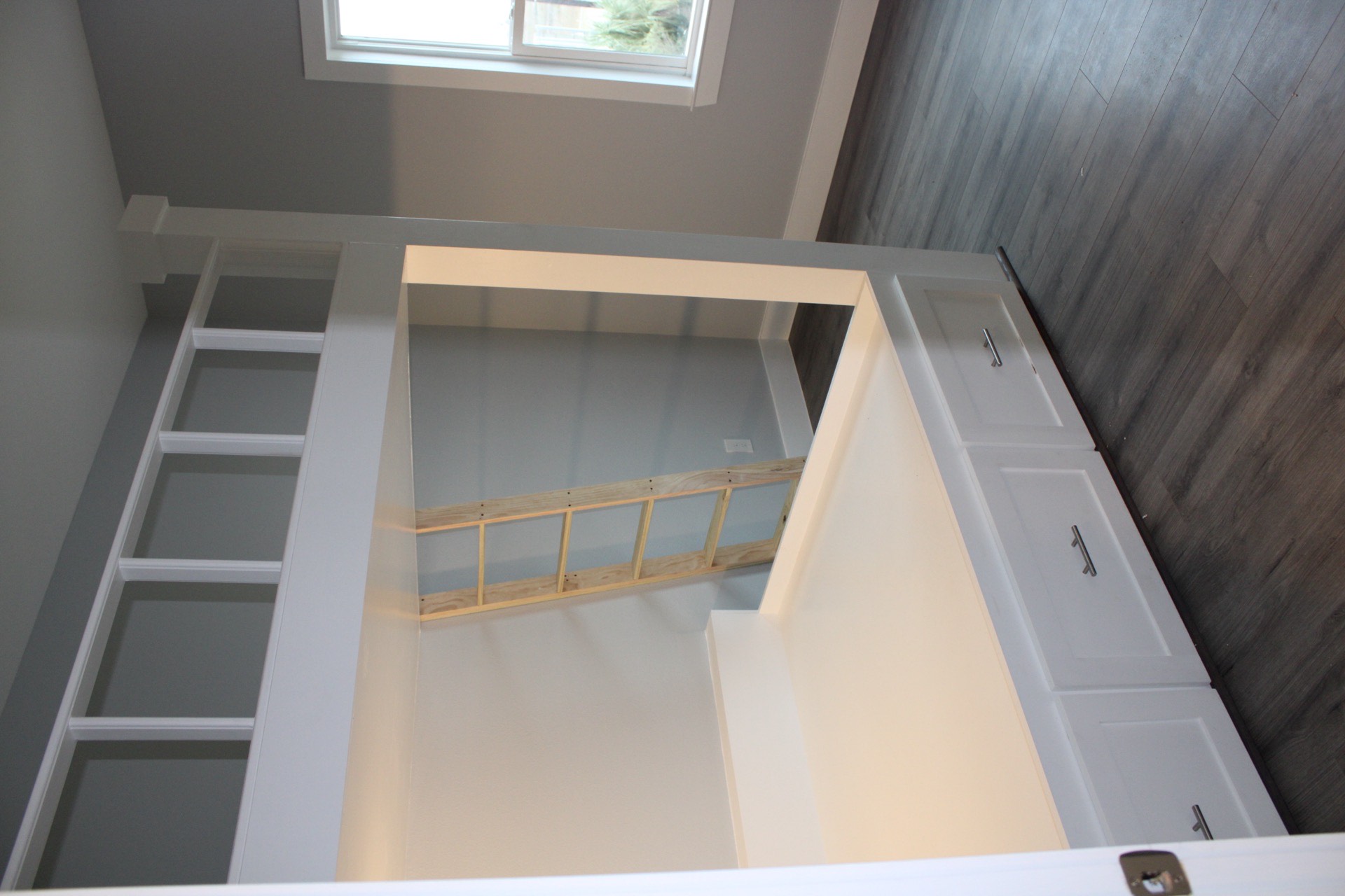 31 Laguna coastal finishes