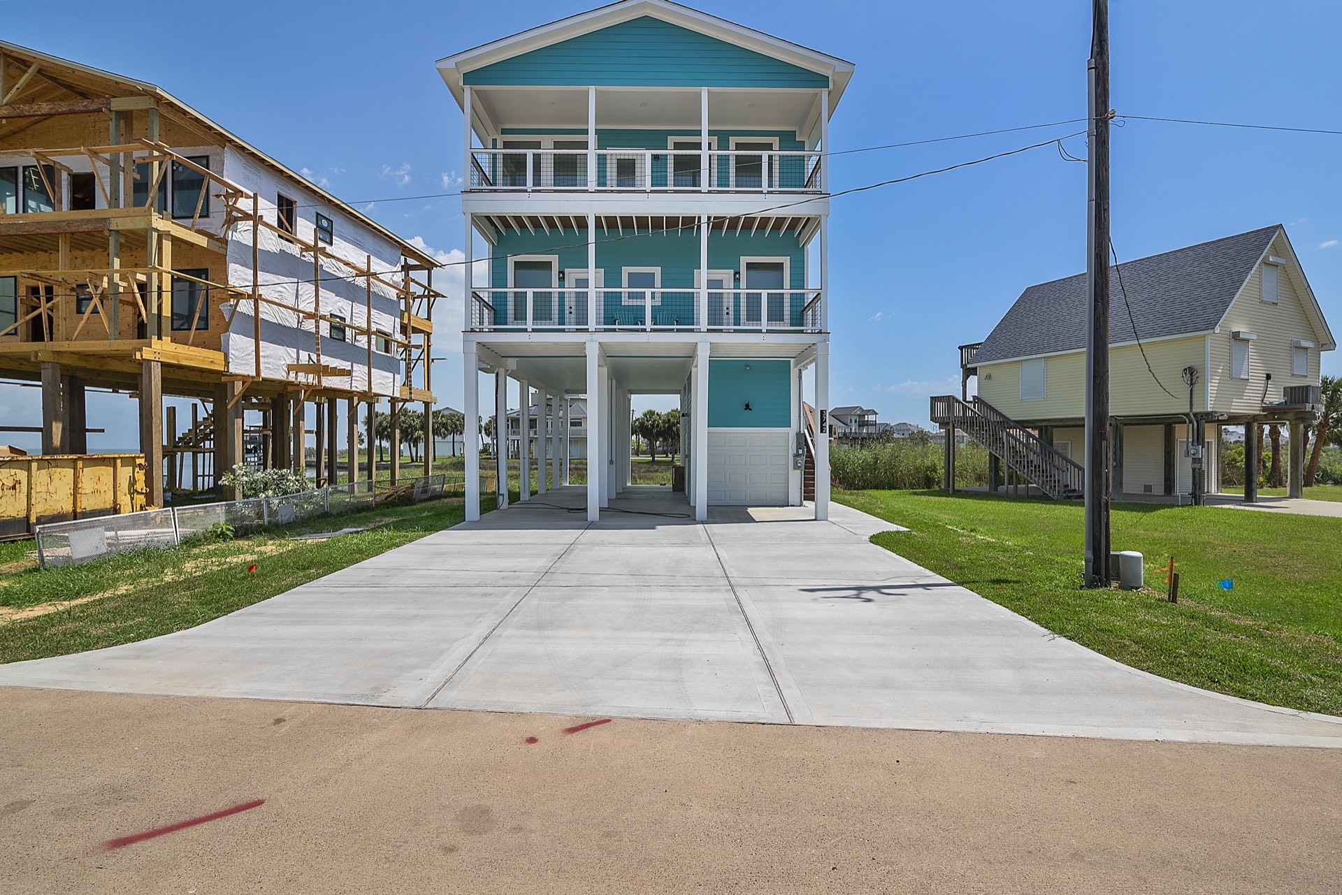 3742 Laguna custom coastal home