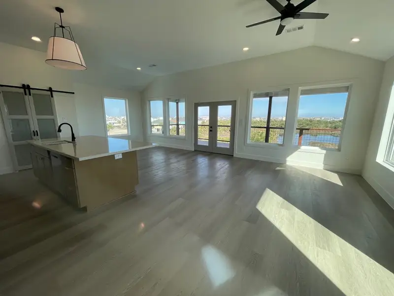 4110 Isla del Sol design details