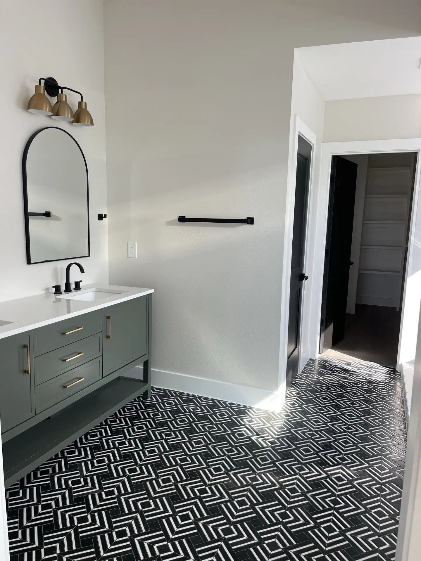 Master bath side view